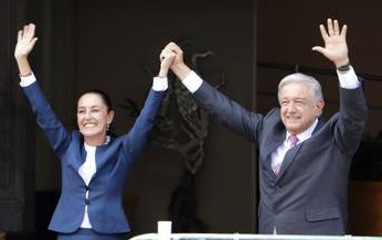 Claudia-Sheinbaum-AMLO-Palacio-Nacional